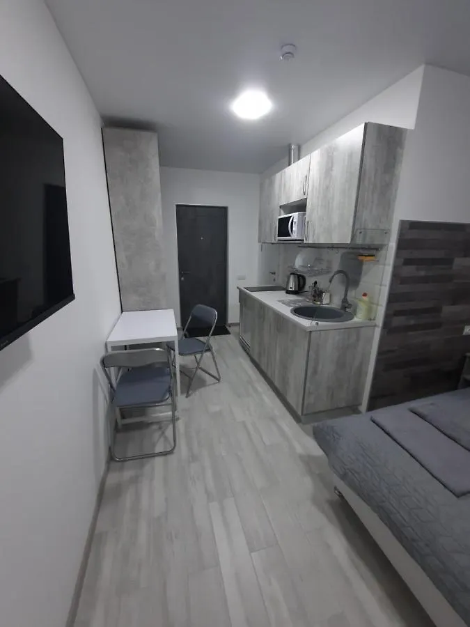 Apartamento Посуточно Мини-Студия Метро Минская Киев